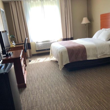 Quality Inn & Suites New Castle Kültér fotó