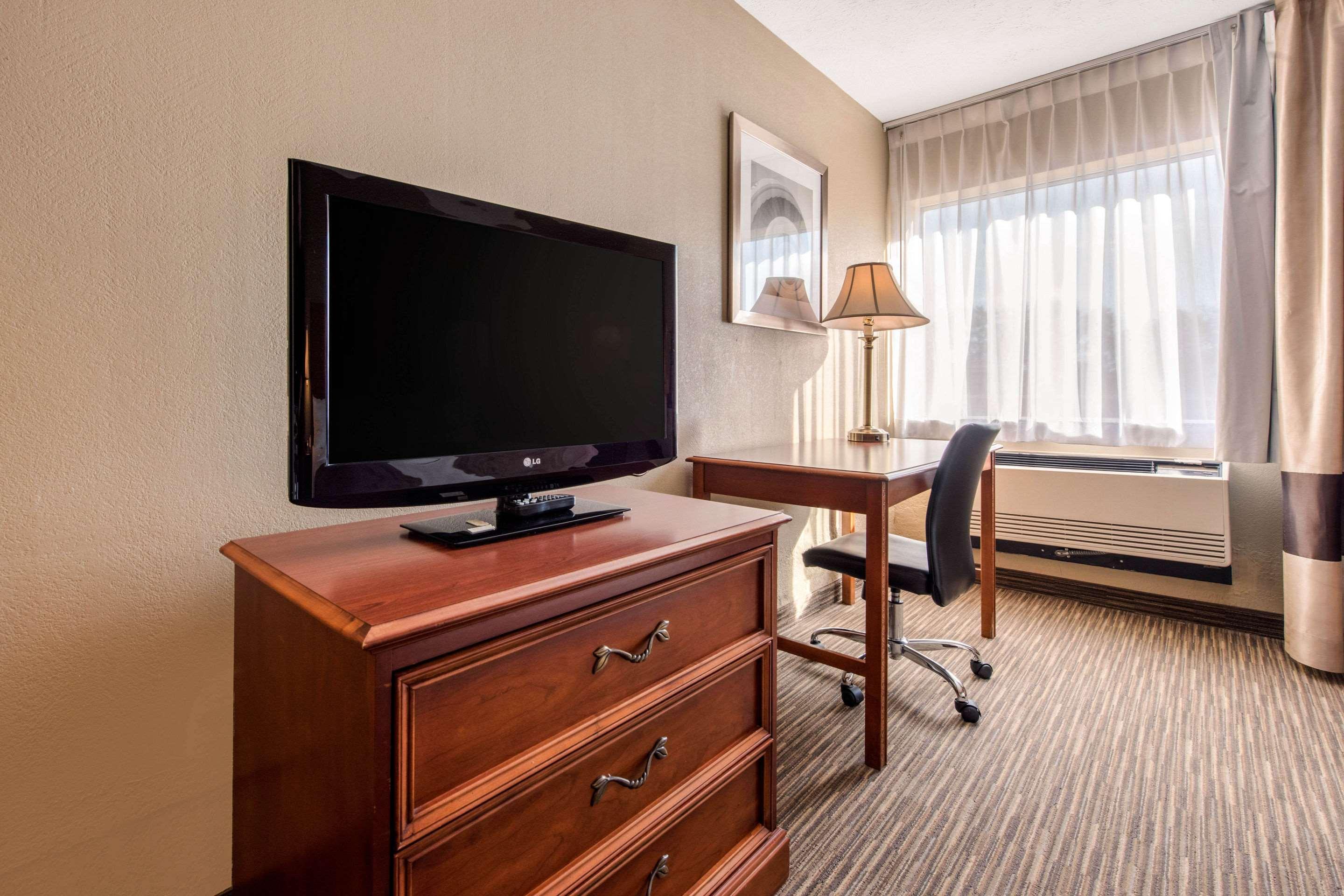 Quality Inn & Suites New Castle Kültér fotó