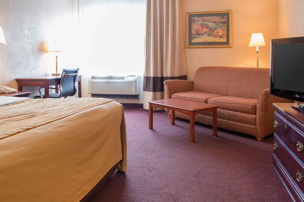 Quality Inn & Suites New Castle Kültér fotó