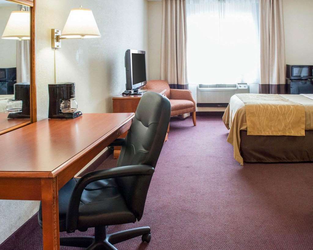 Quality Inn & Suites New Castle Szoba fotó