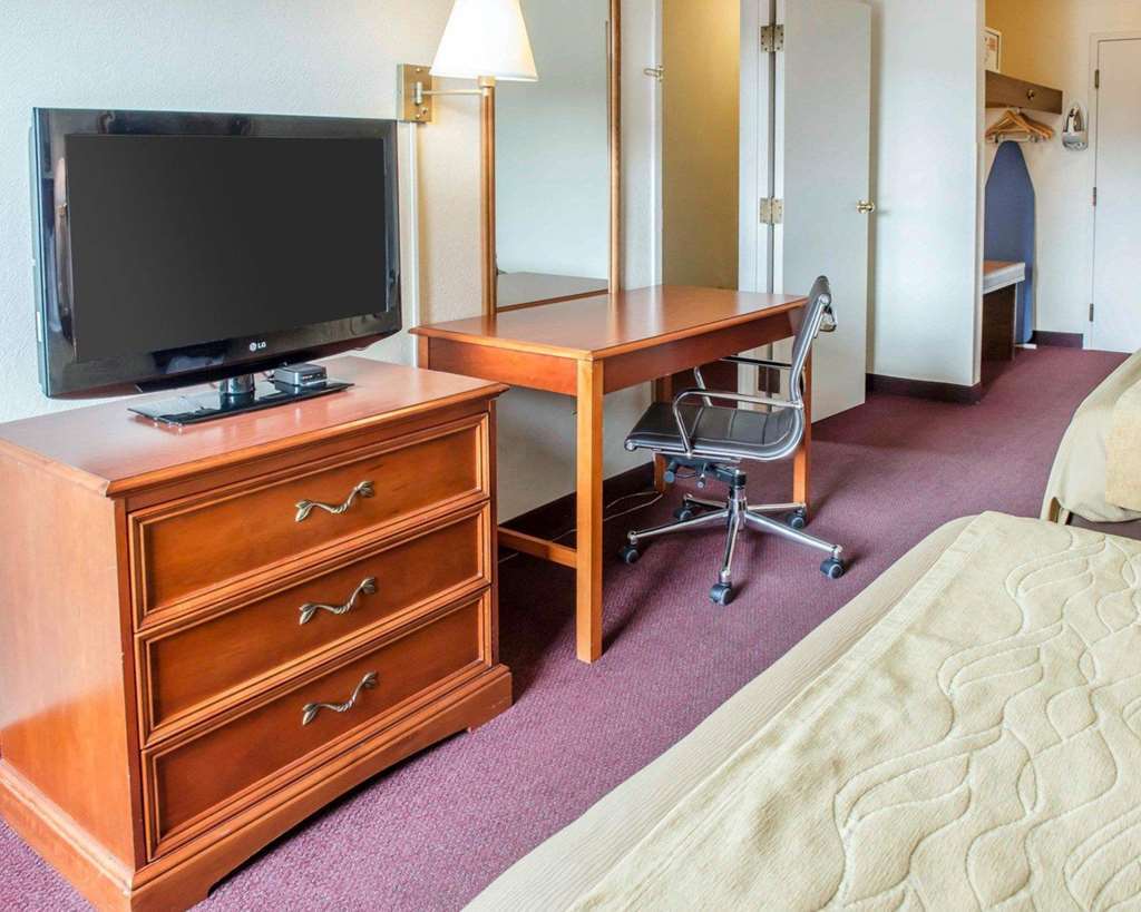 Quality Inn & Suites New Castle Szoba fotó