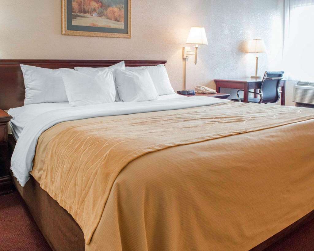 Quality Inn & Suites New Castle Szoba fotó